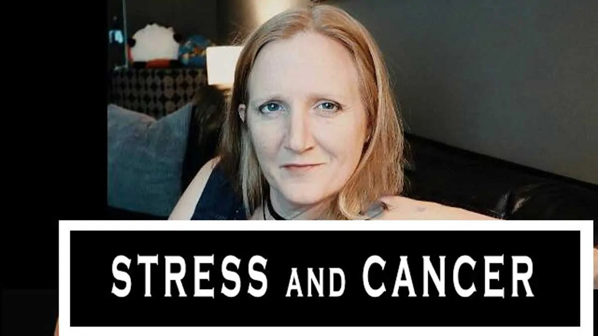 lady therapist discussing stress and cancer